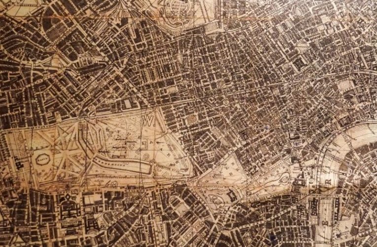 Stari mestni zemljevid za ljubitelje kartografije