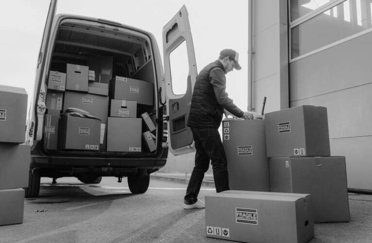 Izbira najboljše možnosti za transport paketov med Nemčijo in Slovenijo